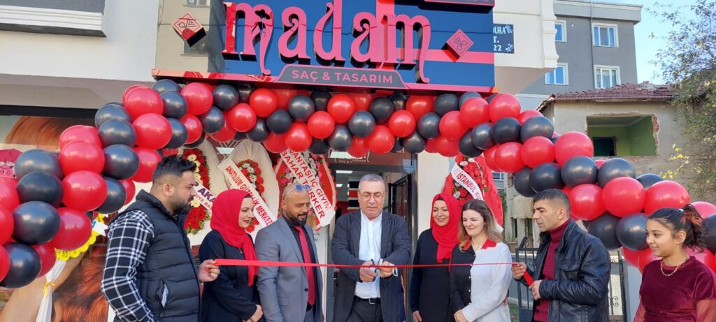Madam Saç Tasarım Merkezi açıldı