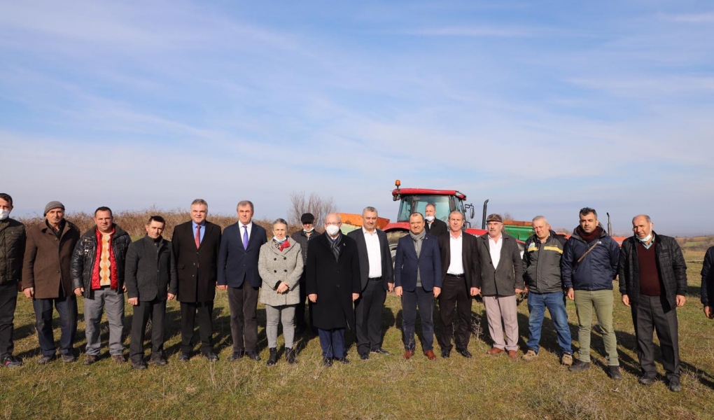 6 mahallede gübre dağıtımı ve atımı yapıldı