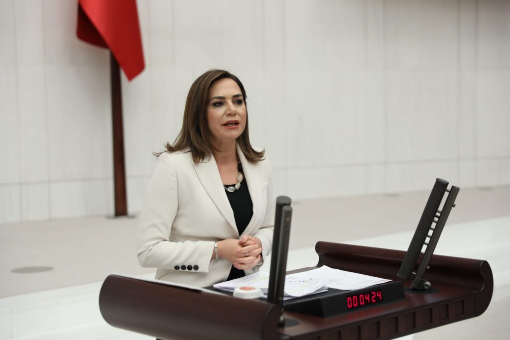 Yüceer: Ekonomik ve sosyal krizler madde kullanımını artırıyor