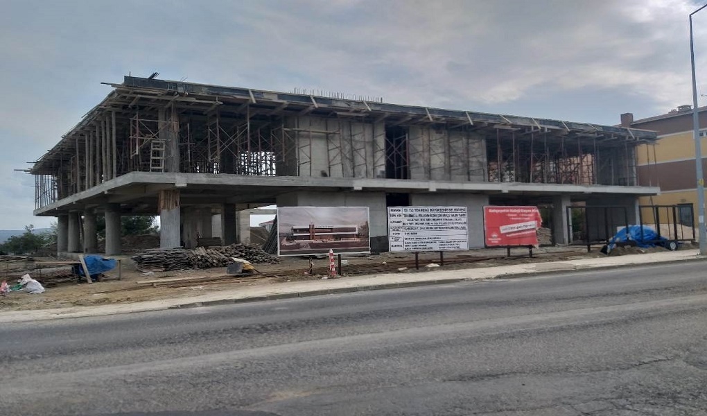 Malkara Çok Amaçlı Salonda çalışmalar sürüyor