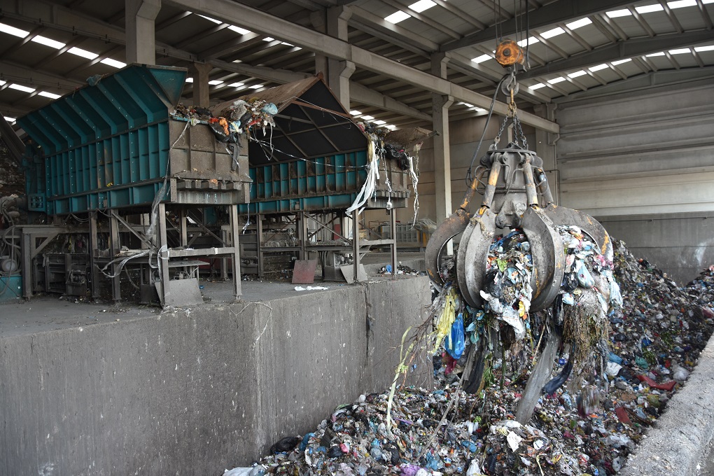 Büyükşehir, çöpten elektrik üretiyor