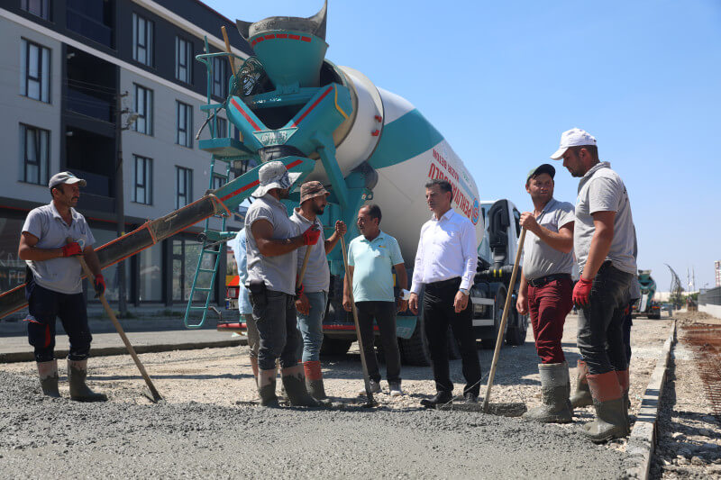 Çetin, devam eden çalışmaları inceledi