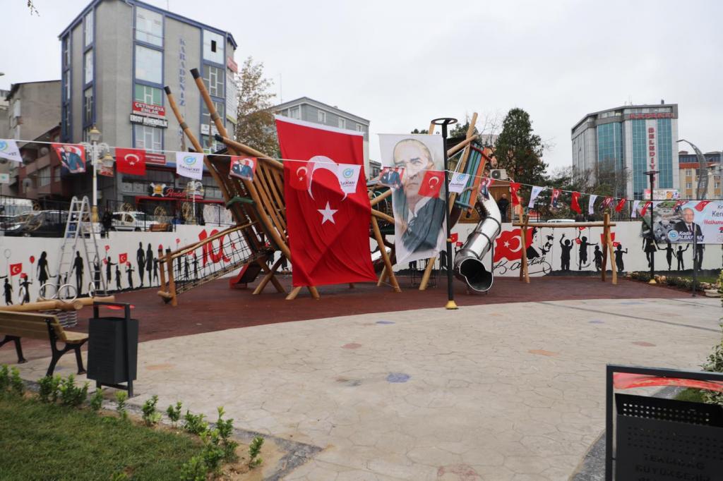 Kapaklı 100. Yıl Meydan Parkı hizmete açıldı
