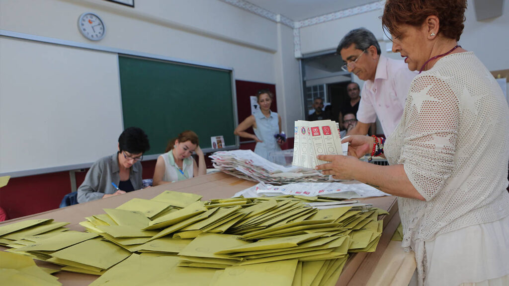 31 Mart’ta sandık görevlileri ne kadar ücret alacak?